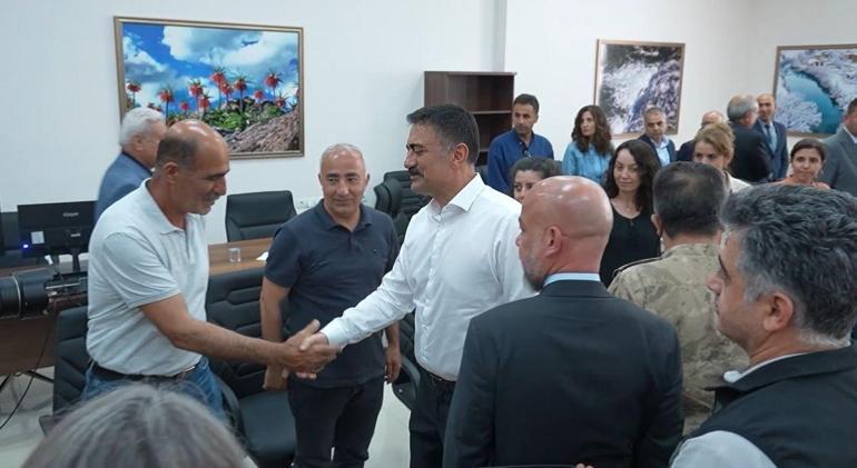 Merkeze çekilen Tunceli Valisi kentten ayrıldı