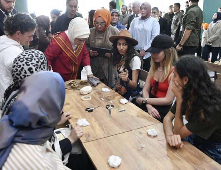 Emine Erdoğandan 7. Etnospor Kültür Festivaline ziyaret