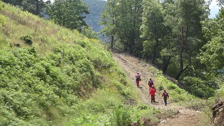 Doğa yürüyüşüne çıkan müdür yardımcısı kayboldu Arama çalışması başlatıldı