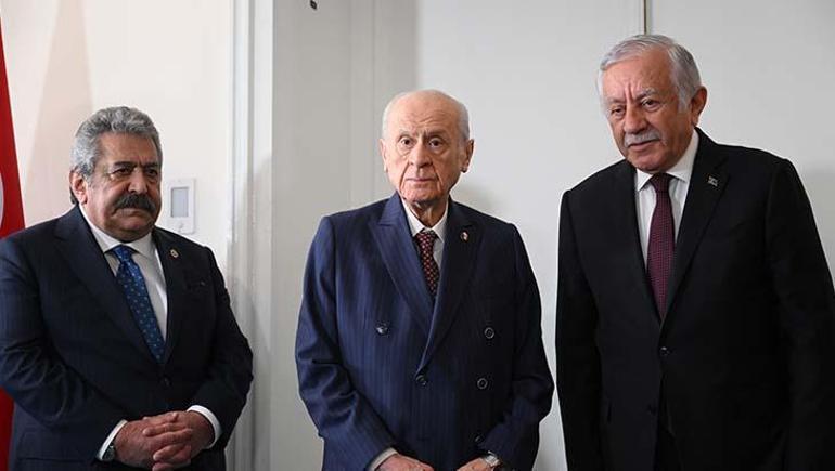Son dakika: DEM Parti-MHP görüşmesi sona erdi