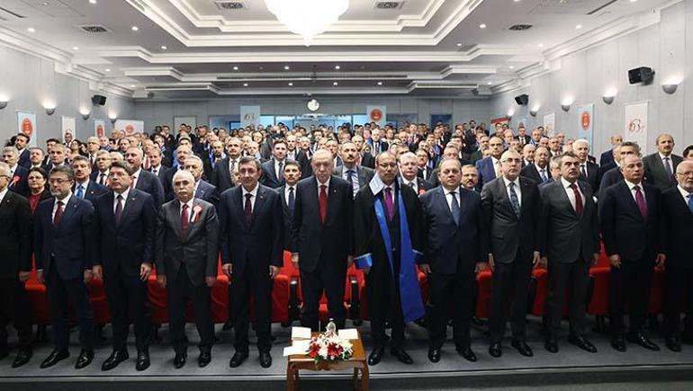 Son dakika Cumhurbaşkanı Erdoğan: Son dönemde yürütülen tahkikatları gayet olumlu karşılıyoruz