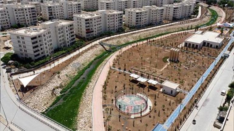 Bakan Kurum yeni Nusaybini paylaştı Terörün izleri böyle silindi