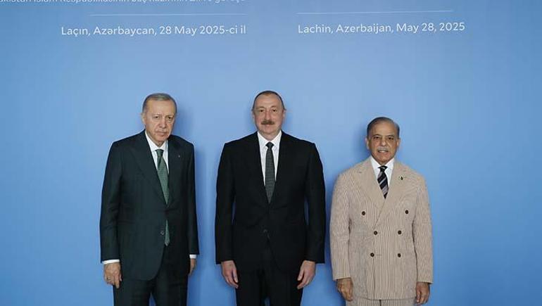 Azerbaycanda üçlü zirve Erdoğan: Ortak hareket kabiliyetimizin geliştirilmesi seçim değil, zaruret