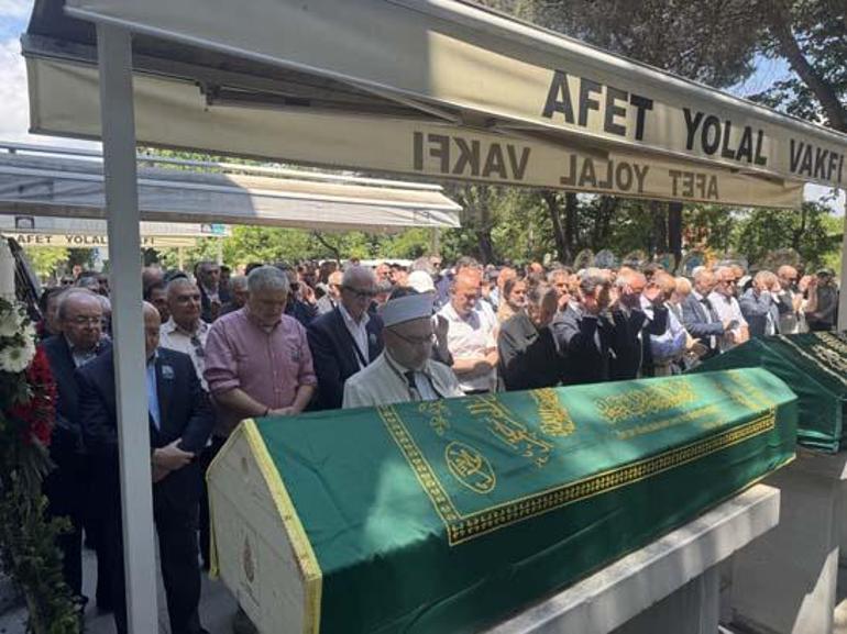 Karikatürist ve ressam Haslet Soyöz son yolculuğuna uğurlandı