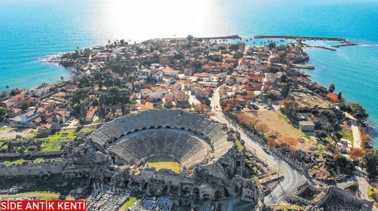 Tatilciler hem sahilleri hem turları dolduruyor