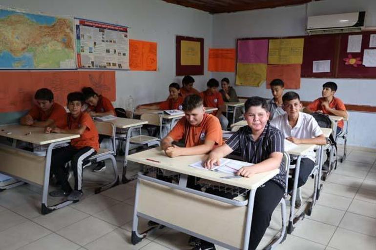 Derslerinde başarısız 3 çocuk Türkiyede derece yaptı Köy okulundan çıkan cevher