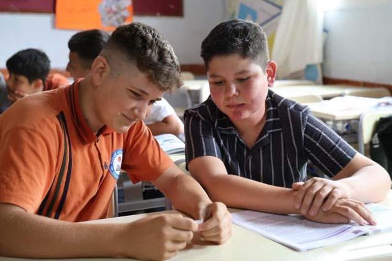 Derslerinde başarısız 3 çocuk Türkiyede derece yaptı Köy okulundan çıkan cevher