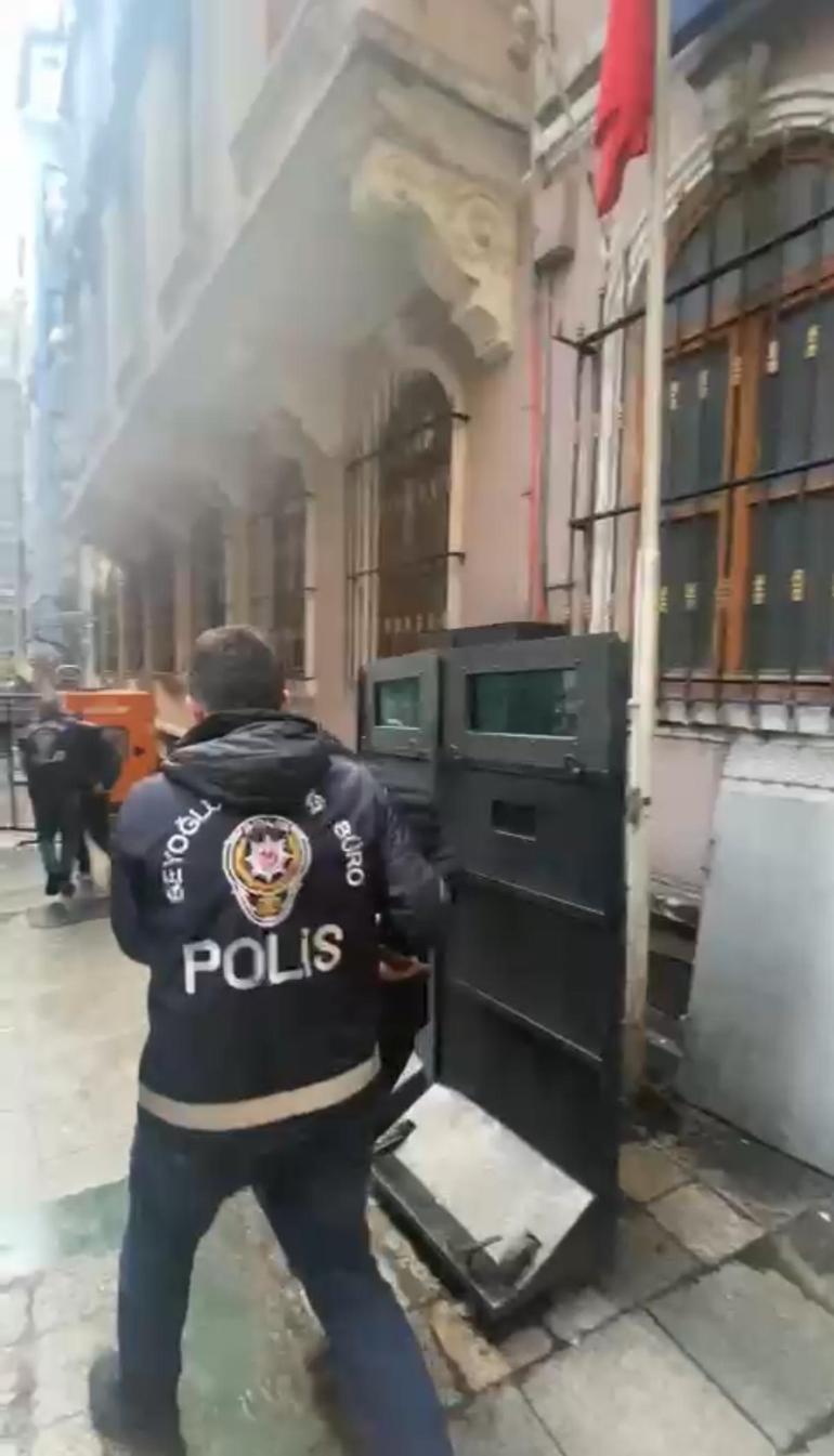 Taksim’de korkunç tuzak: ‘Borcunu sileceğiz’ yalanıyla alıkoyulup 2 gün boyunca işkence gördü