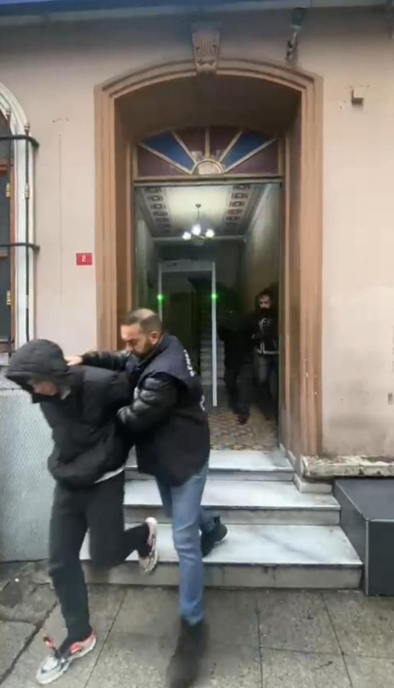 Taksim’de korkunç tuzak: ‘Borcunu sileceğiz’ yalanıyla alıkoyulup 2 gün boyunca işkence gördü