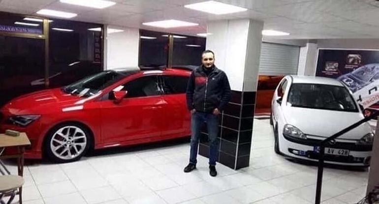 Alevlerin arasında kalan oto yıkamacı hayatını kaybetti Korkunç anlar kamerada