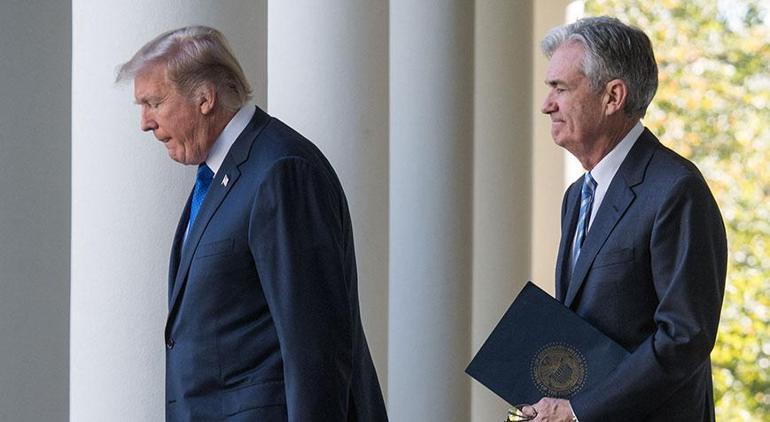 Sert sözlerle eleştirmişti Trump ve Fed Başkanı Powell bir araya geldi