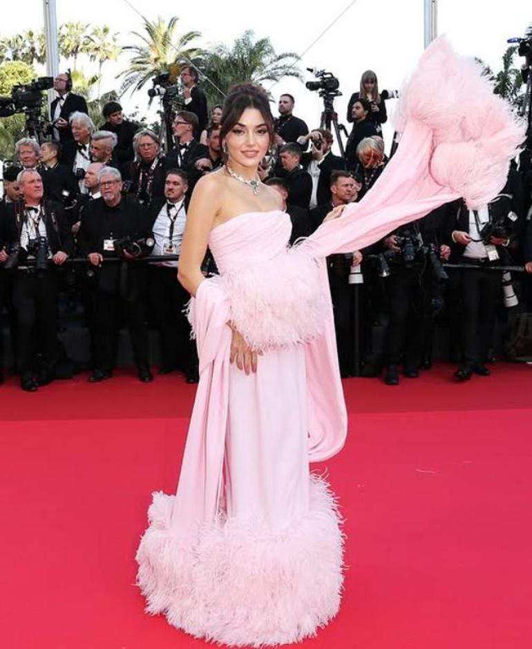 Fotoğraflar olay olmuştu Hande Erçel ve Hakan Sabancı tren yolculuğunun maliyeti dudak uçuklattı