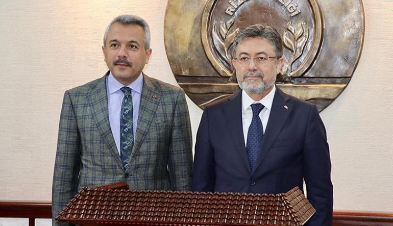 Bakan Yumaklı, Rizede ziyaretlerde bulundu