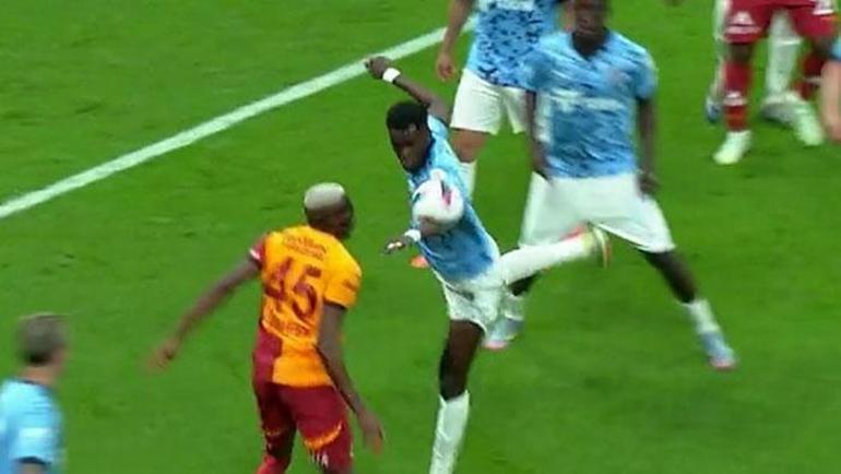 Eski hakemler Galatasaray-Başakşehir maçında tartışma yaratan pozisyonları yorumladı VAR maçı kurtarmış