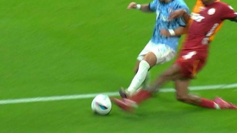 Eski hakemler Galatasaray-Başakşehir maçında tartışma yaratan pozisyonları yorumladı VAR maçı kurtarmış