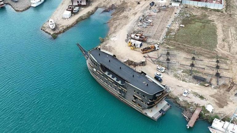 8 ayda tamamlandı, 300 milyona mal oldu ‘800 tonluk dev’ denize indi