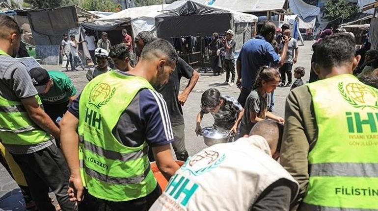 İsrailin Gazzedeki yiyecek yardım noktalarına saldırılarında ölü sayısı 49a yükseldi
