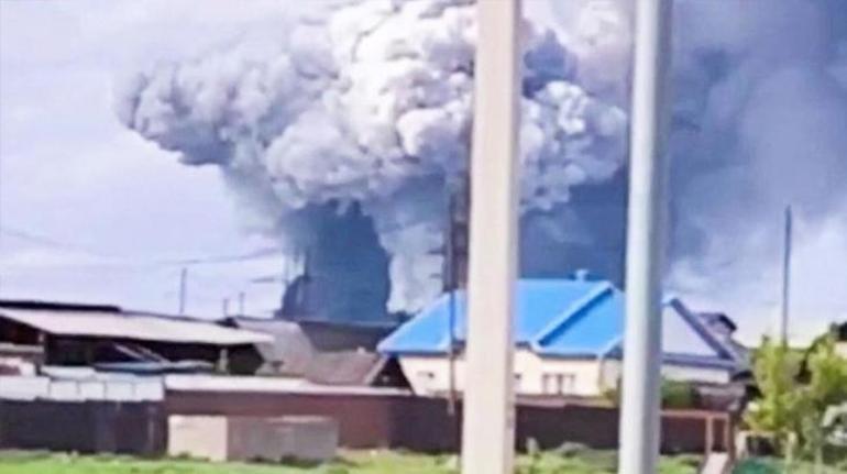 Son Dakika Ukrayna Rus bombardıman uçaklarını vurdu, 40 uçak alev aldı, Putinden ilk adım