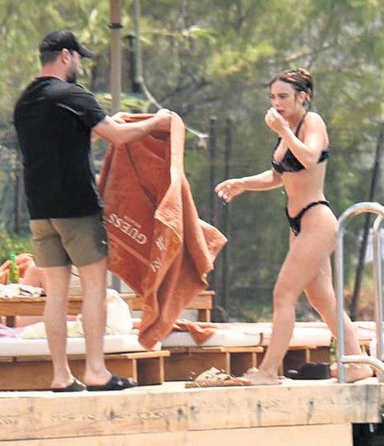 Bodrumda yaz sezonu açıldı Melisa Döngel yağmura aldırmadı, sevgilisiyle ilk kez görüntülendi