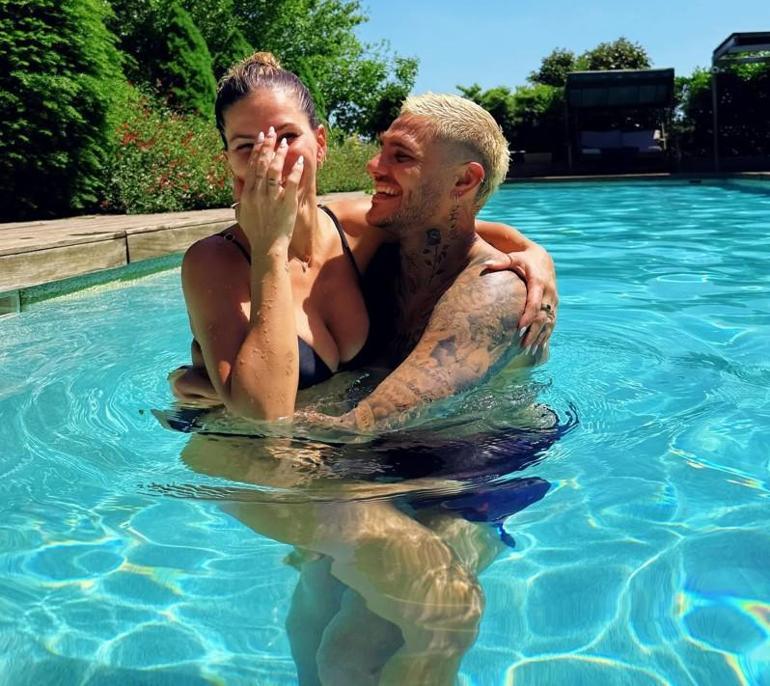 Ibizada romantik tatil Icardi ve China Suarezden aşk dolu pozlar