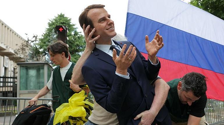 Fransadaki bal mumu müzesinden Macronun heykeli çalındı
