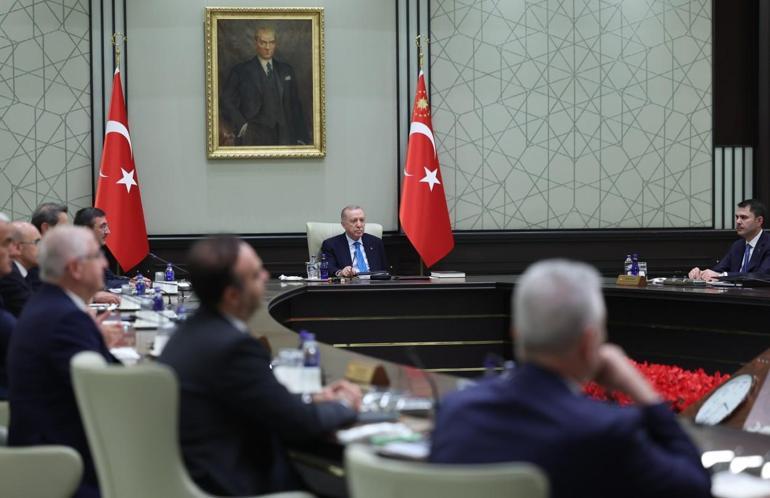 Kabine, Erdoğan başkanlığında toplandı İşte masadaki konular...