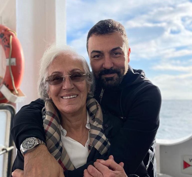 Anne acısı dinmiyor Saruhan Hünelden duygu yüklü paylaşım