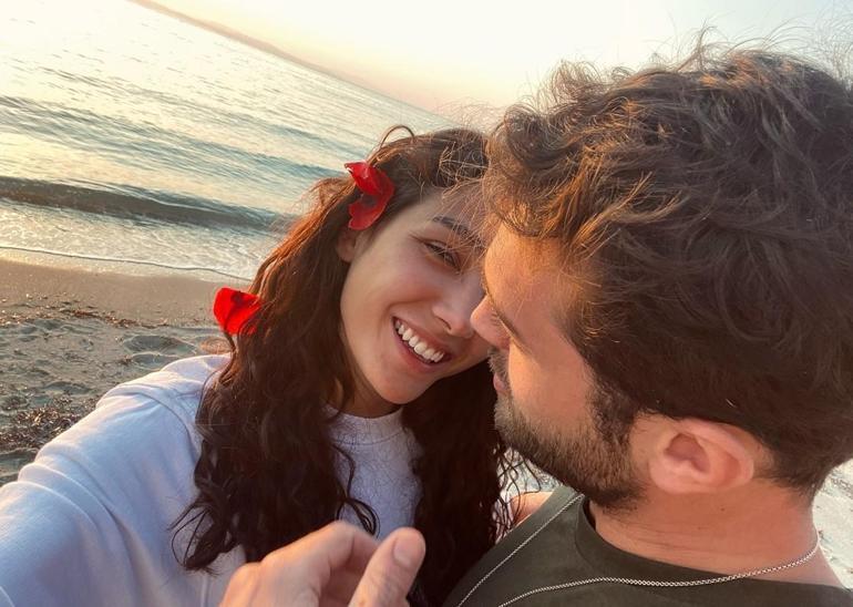 Artık aşklarını saklamıyorlar Aybüke Pusat ve Furkan Andıç çiftinden yeni fotoğraf