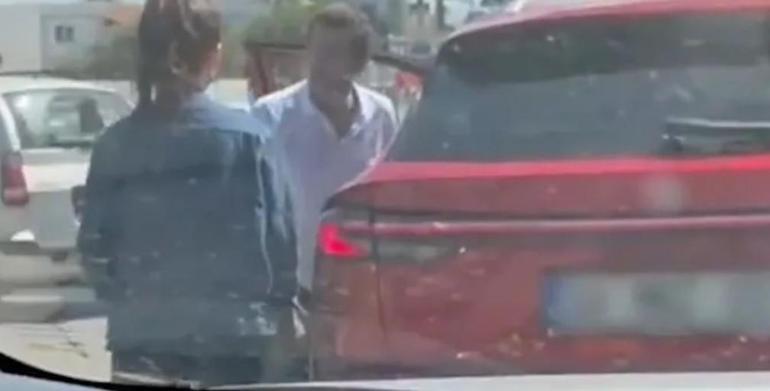 İlker Aksum enlouqueceu no trânsito Ele lançou duras maldições ao motorista com quem discutiu