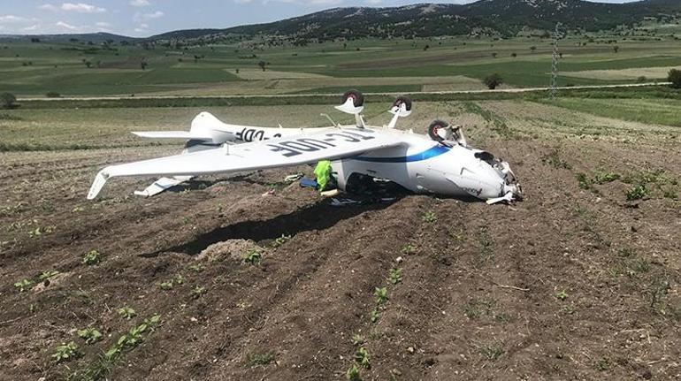 Bilecikte eğitim uçağı zorunlu iniş yaptı Kazada pilot yaralandı