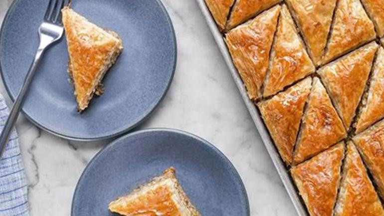 Uzmanından şekersiz ev baklavası tarifi Her dilimi sadece 120–130 kalori