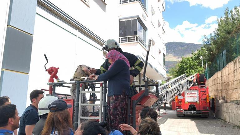 Batman’da tahralı dehşet Ailesini rehin aldı, Özel Harekat müdahale etti