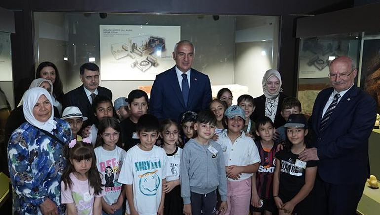Bakan Ersoy açıkladı: Gordion’da 47. Tümülüs gün yüzüne çıkarıldı