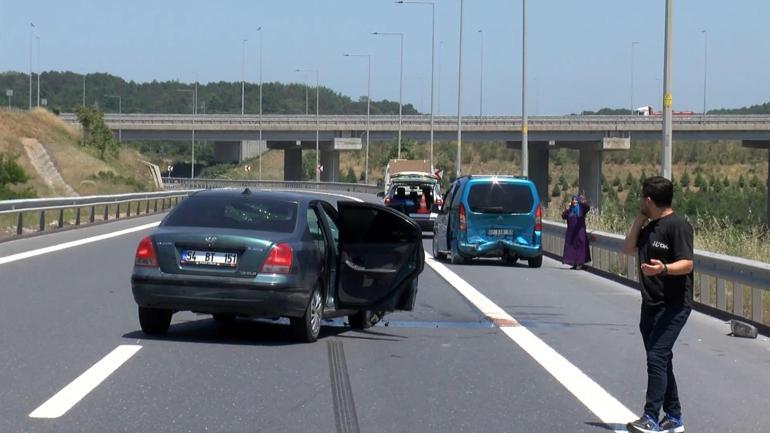 Acı fotoğraf Ambulans gelene kadar annesinin başucundan ayrılmadı