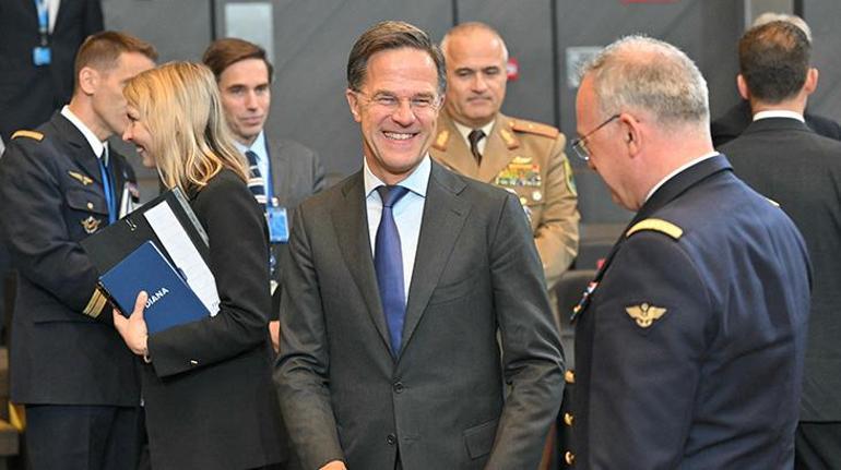 NATO Savunma Bakanları Brükselde toplandı