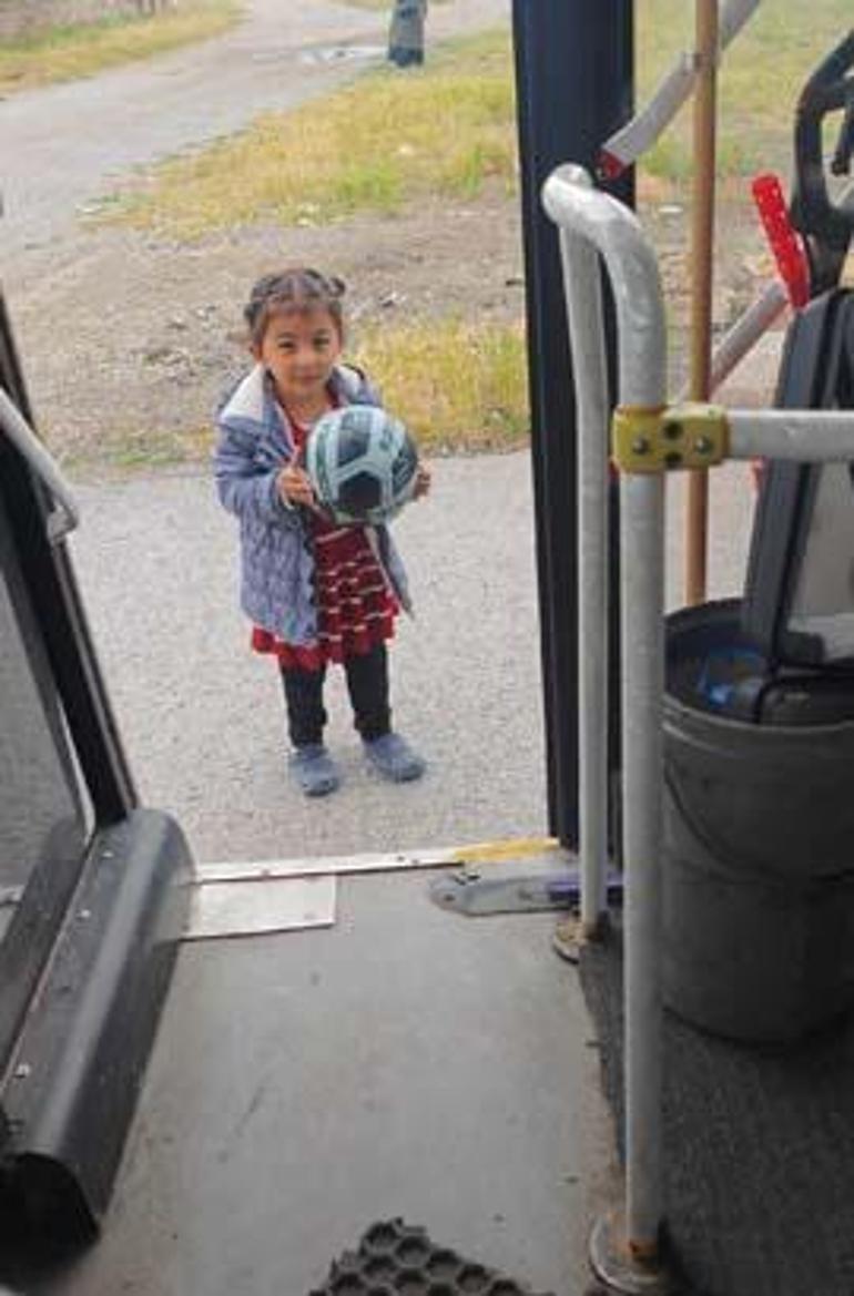 Kayseride otobüs şoförü kaydetti: O kadar tatlı ki; servetini istese verirsin