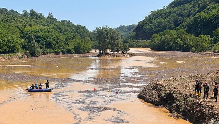 Trabzon’da selden sonra kayıp arayışı 3’üncü gününde: Eşofmanları bulundu