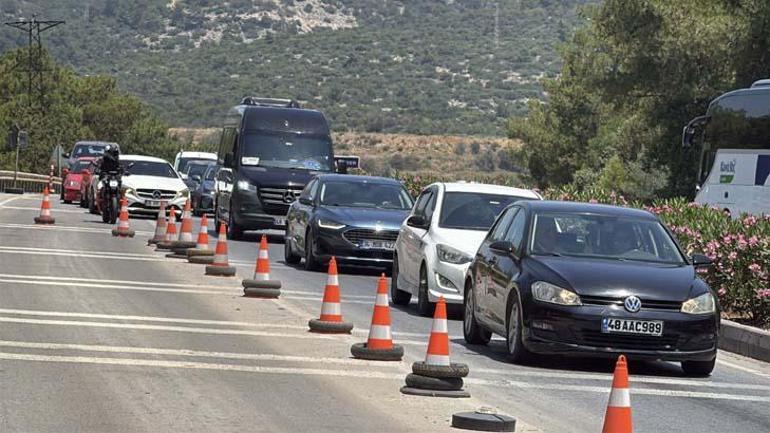 Kavimler göçü gibi 2 kilometrelik yol 30 dakikada aşılıyor