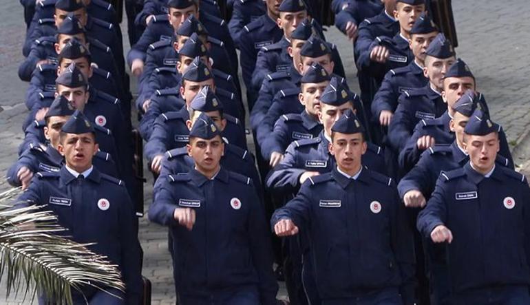7 dili ileri seviyede öğreniyorlar TSKnın subay adayları Kulelide