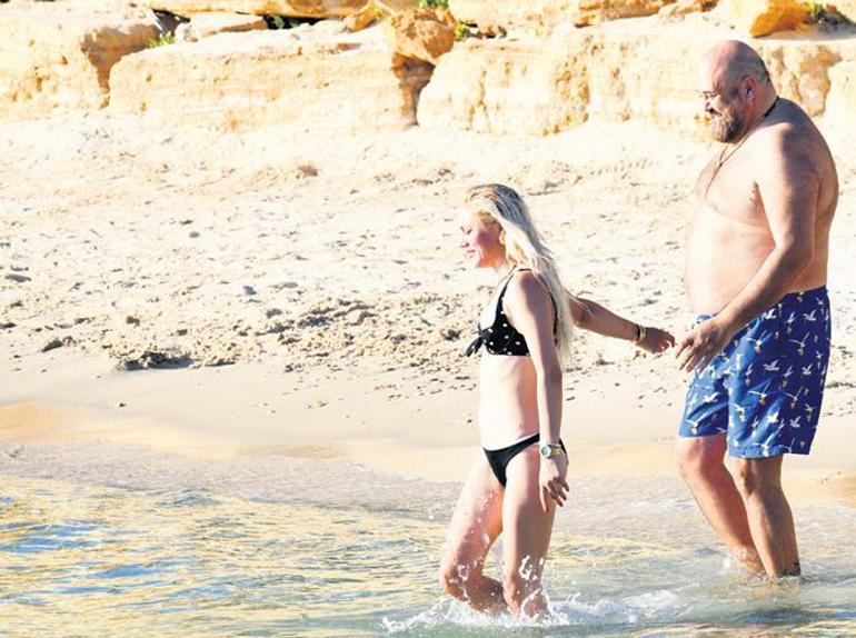 Masterchef jürisi Somer Sivrioğlu yeni aşka yelken açtı Çeşmede aşka geldi