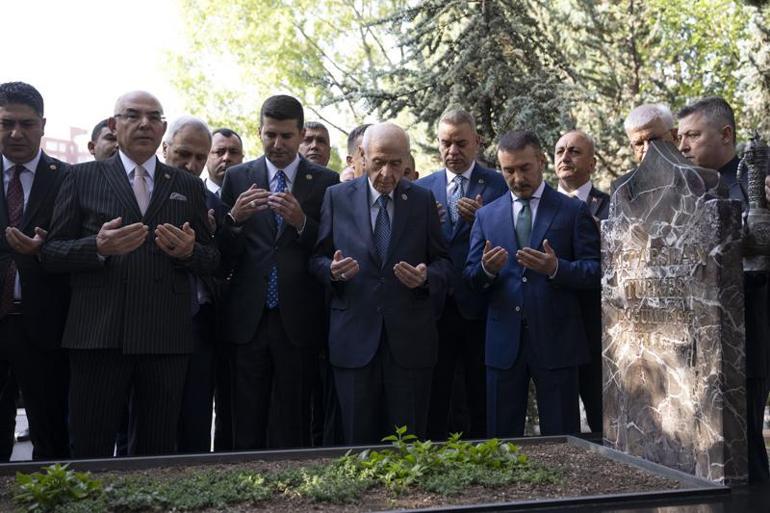 Son dakika MHP lideri Bahçeliden yeni anayasa çağrısı