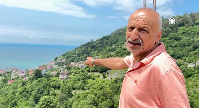 Bu köyde aynı aileler iki farklı ülkede yaşamak zorunda: Halamın evi buradan gözüküyor
