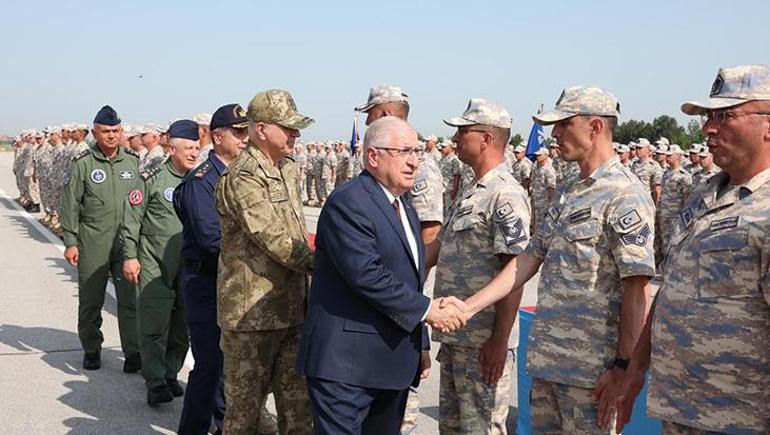 Cumhurbaşkanı Erdoğan, Mehmetçiğin bayramını kutladı