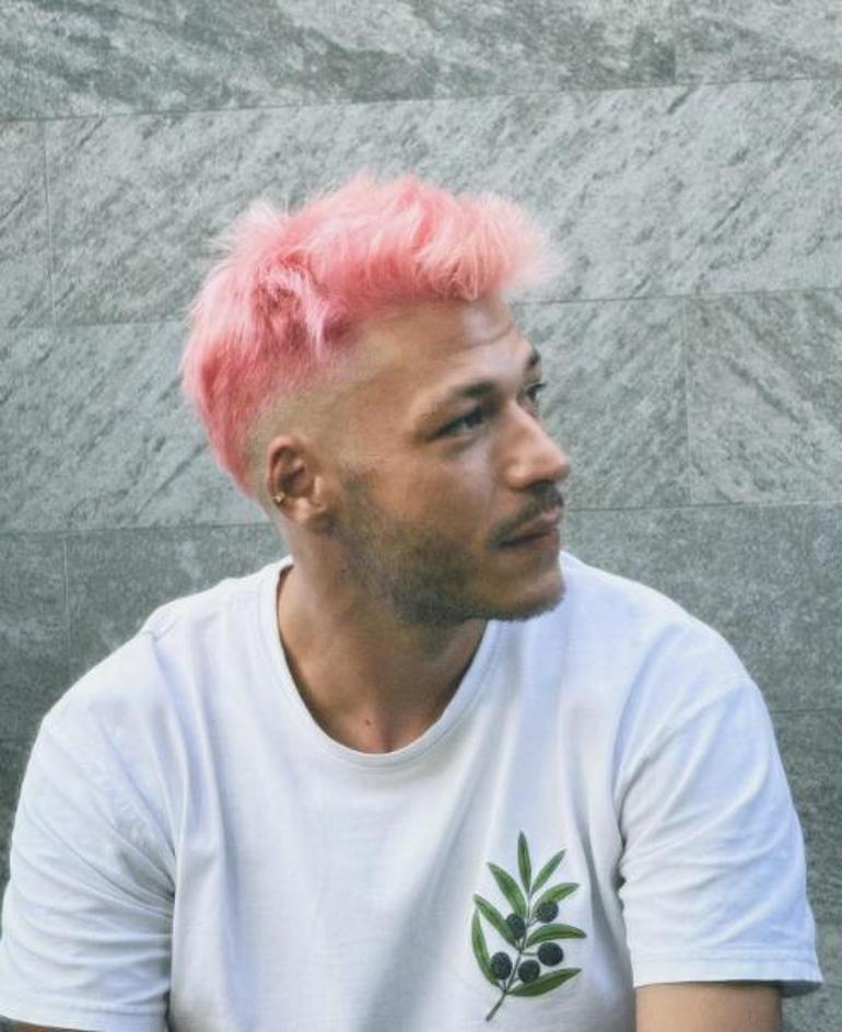 Kubilay Aka und Hafsanur Sancaktutans liebevolle Pose Neue Haare wurden zur Sensation