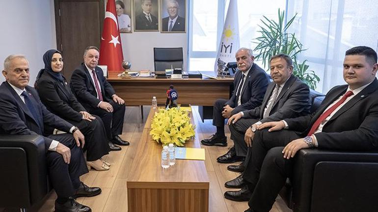 Siyasi partiler arasında bayramlaşma! MHP ve DEM Parti'den terörsüz ...