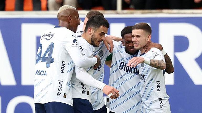 Fenerbahçede sürpriz 2 ayrılık İşte istenen dev bonservis