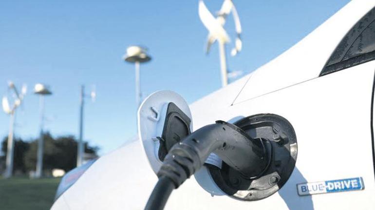 Elektriklide ‘farklı’ yerdeyiz