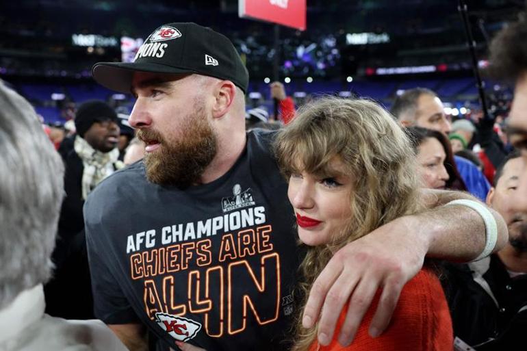 Dünyaca ünlü isim Taylor Swift gizlice evlendi mi Kafa karıştıran düğün davetiyesi