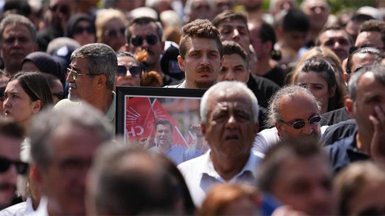 Ferdi Zeyrek son yolculuğuna uğurlandı