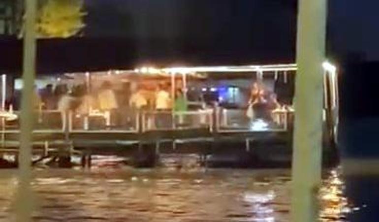 Taksicilerin müşteri alma kavgası: Yumruk atıp yerde sürüklediler